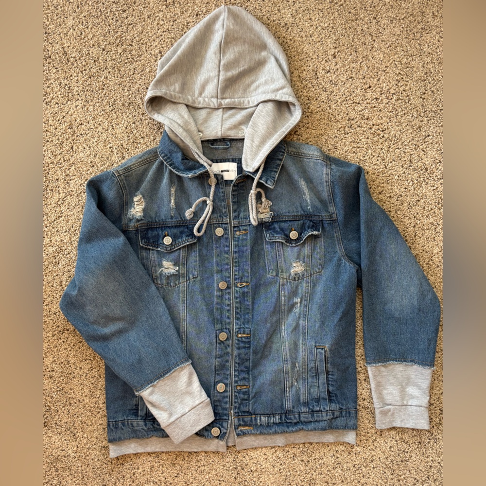 Denim jacket with removable hood (hoodie). In Great Condition! Size XL.